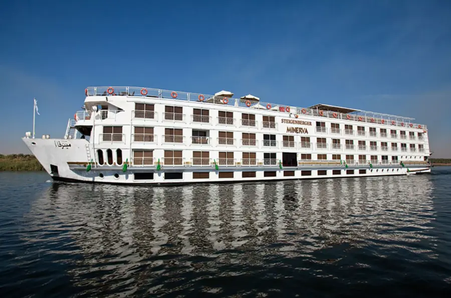 Nile River Cruise between Luxor and Aswan – scenic Egypt travel experience